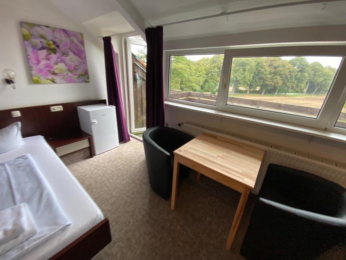 K 357 - Low Budget Hotel In Ratekau Bei Luebeck Esterno foto